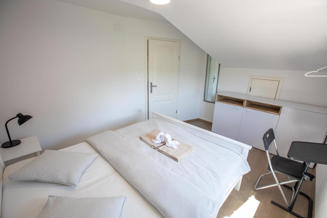 Apartmani Jancic Ogulin Exterior photo